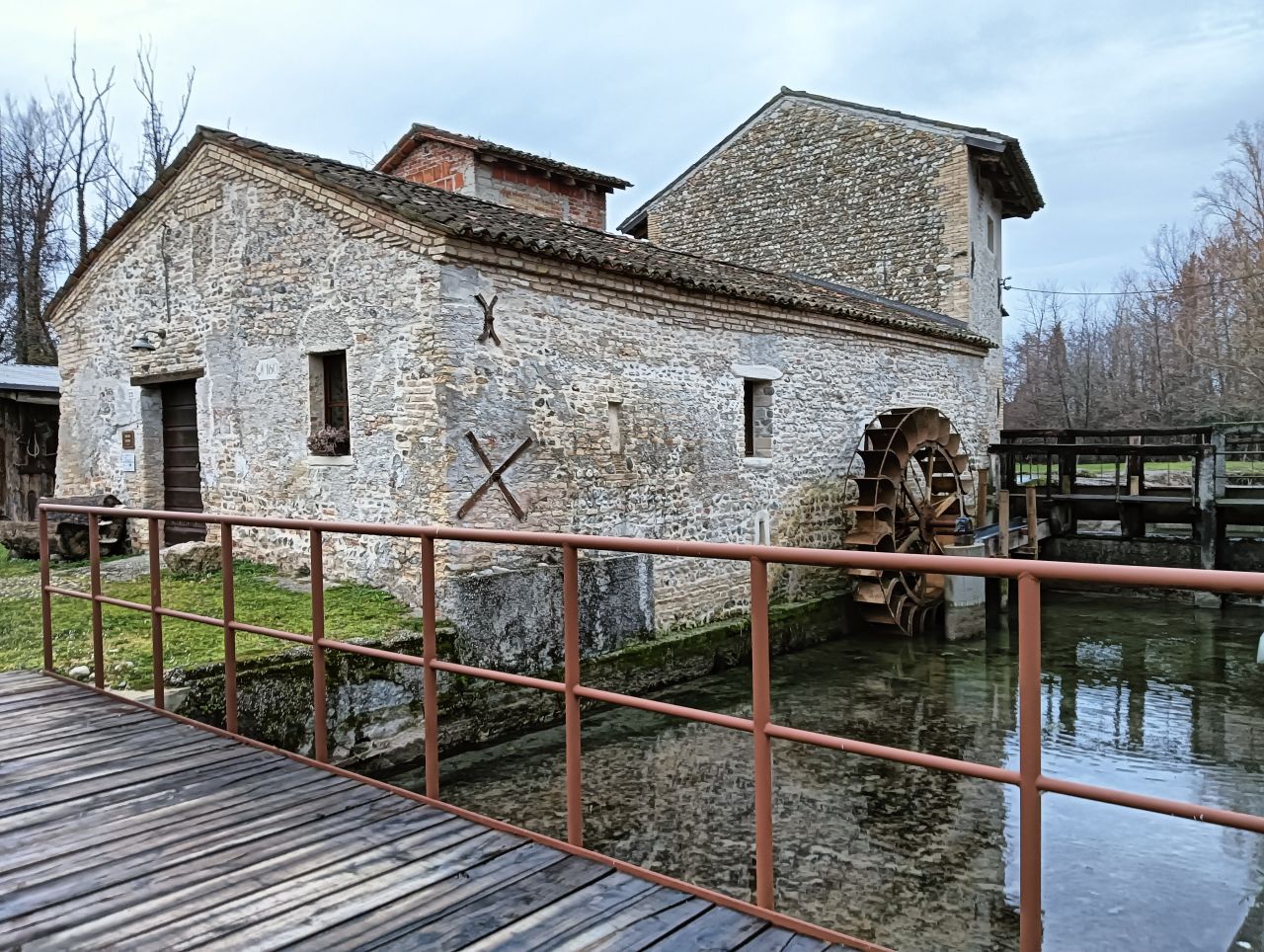 cf_67c0cd9e29fb4_Chiesetta_mulino_Bosa_03.jpg