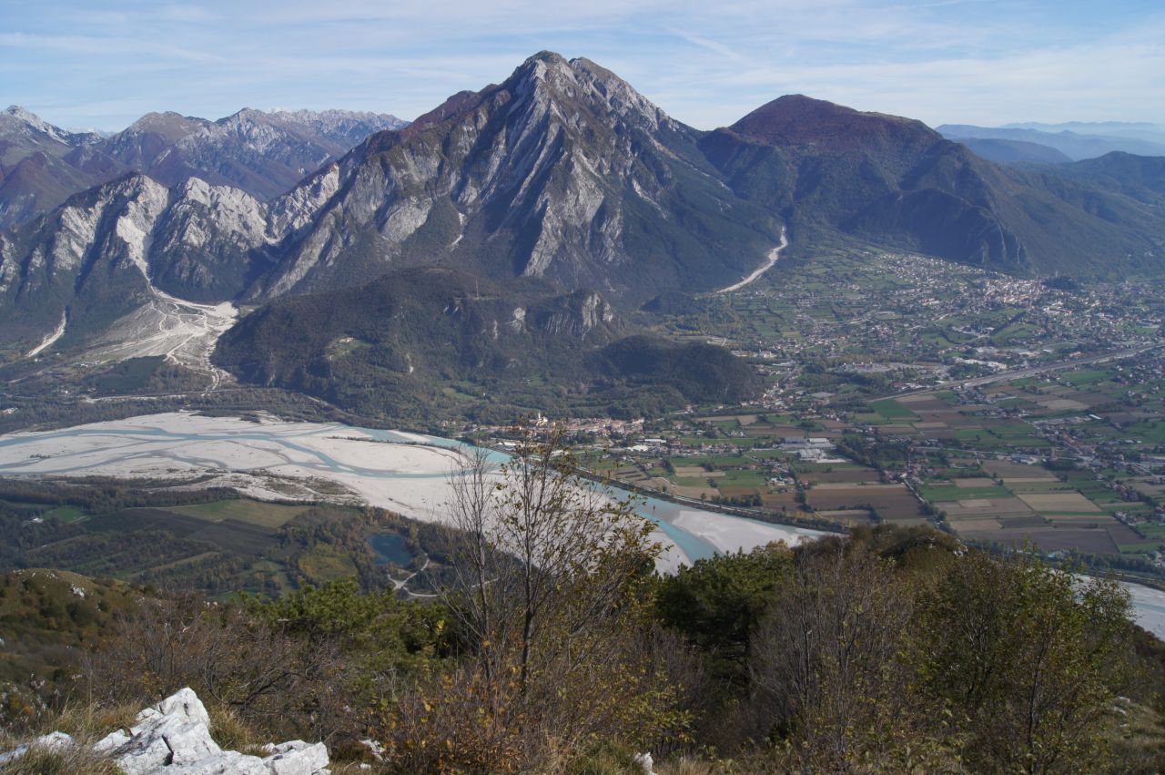 Brancot, Palantarins e Tre Corni